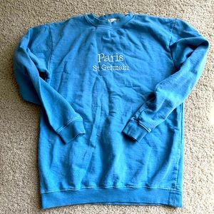 In the style casual sweatshirt